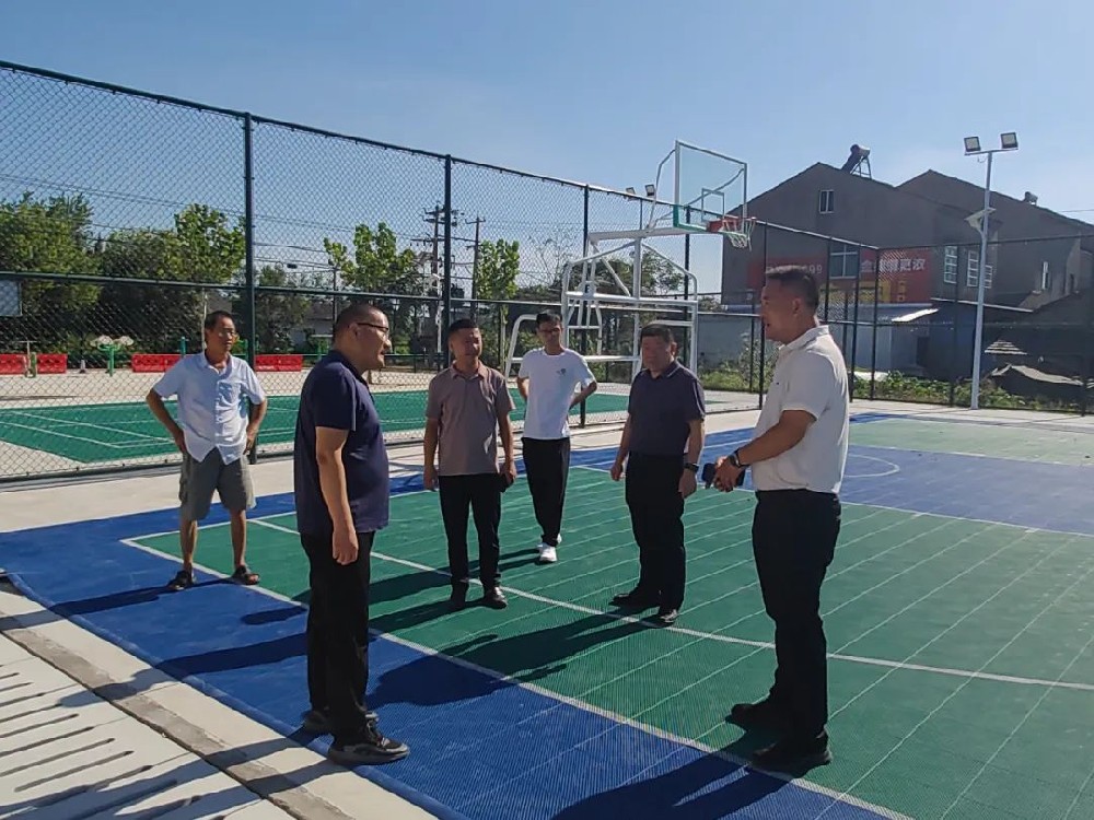 清凉“一夏” 温暖“沁心”｜市城发集团开展“夏送清凉”慰问活动